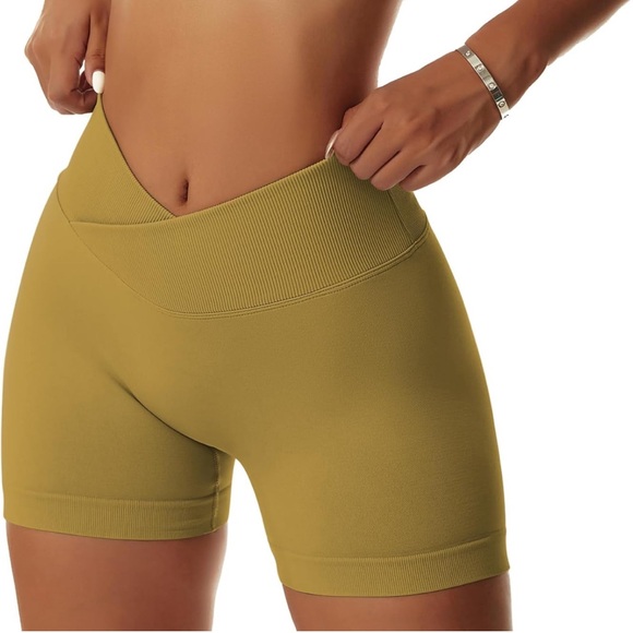 Vertvie Women's Workout Gym Shorts Scrunch Butt High Waisted Athletic Leggings - Picture 5 of 9